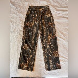 SHEIN ladies Forest Print Cargo Pants